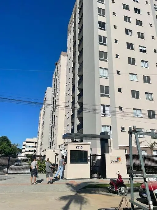 Ap A 2 Quadras Da Praia E Proximo Ao Beto Carrero Piçarras Lejlighed